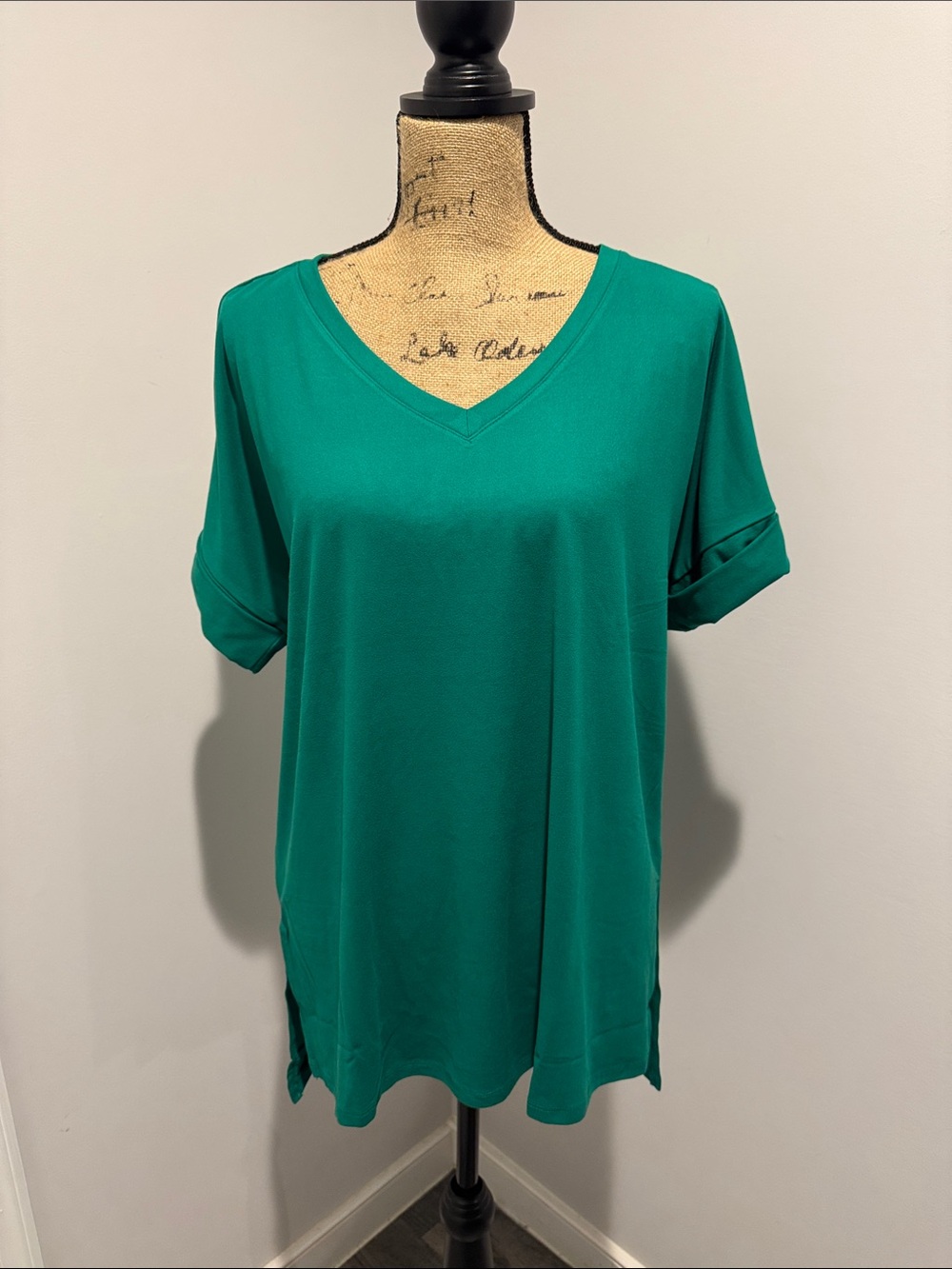 NWT Zenana Microfiber Women's V-Neck Short Sleeve Top/Shorts Set- Forest